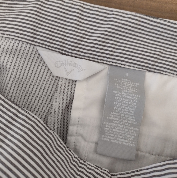 Callaway Gray Pinstriped Performance Golf Shorts Size 4 NEW - Picture 5 of 7